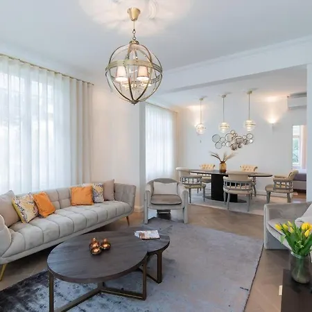 Luxury Apartment
